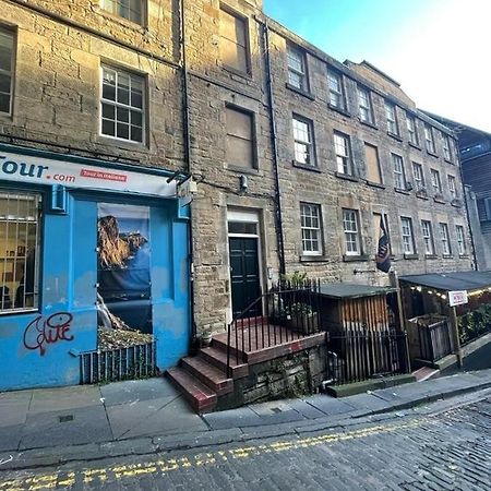 Royal Mile Old Fishmarket Close Edinburg Exteriör bild