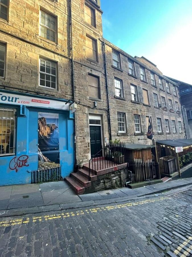 Royal Mile Old Fishmarket Close Edinburg Exteriör bild
